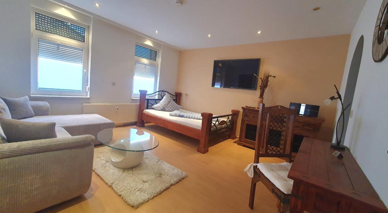 Pension Appartementhaus Central Nordhausen Esterno foto